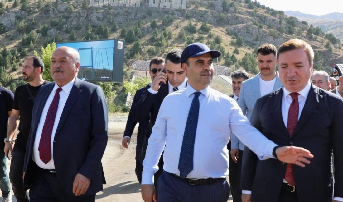 Bir dizi ziyaret ve açılış programlarına katılmak üzere Erzincan’a gelen