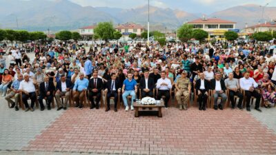 Erzincan Üzümlü ilçesine bağlı Altınbaşak Beldesinde düzenlenen 1. Başak Festivali'nde