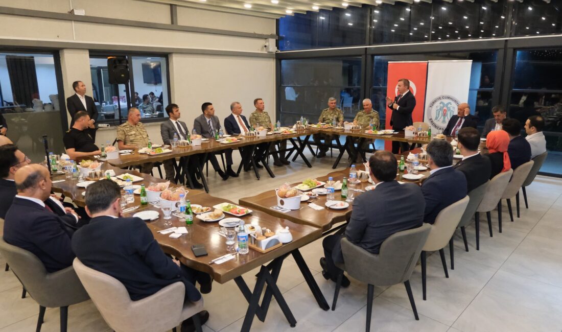 Yüksek Askeri Şüra (YAŞ) Kararları gereğince emekliye sevk edilen 3.