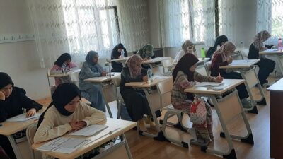 Erzincan İl Müftülüğünce, "Dini Bilgiler ve Tecvid Sınavı" ile "Kur'an-ı