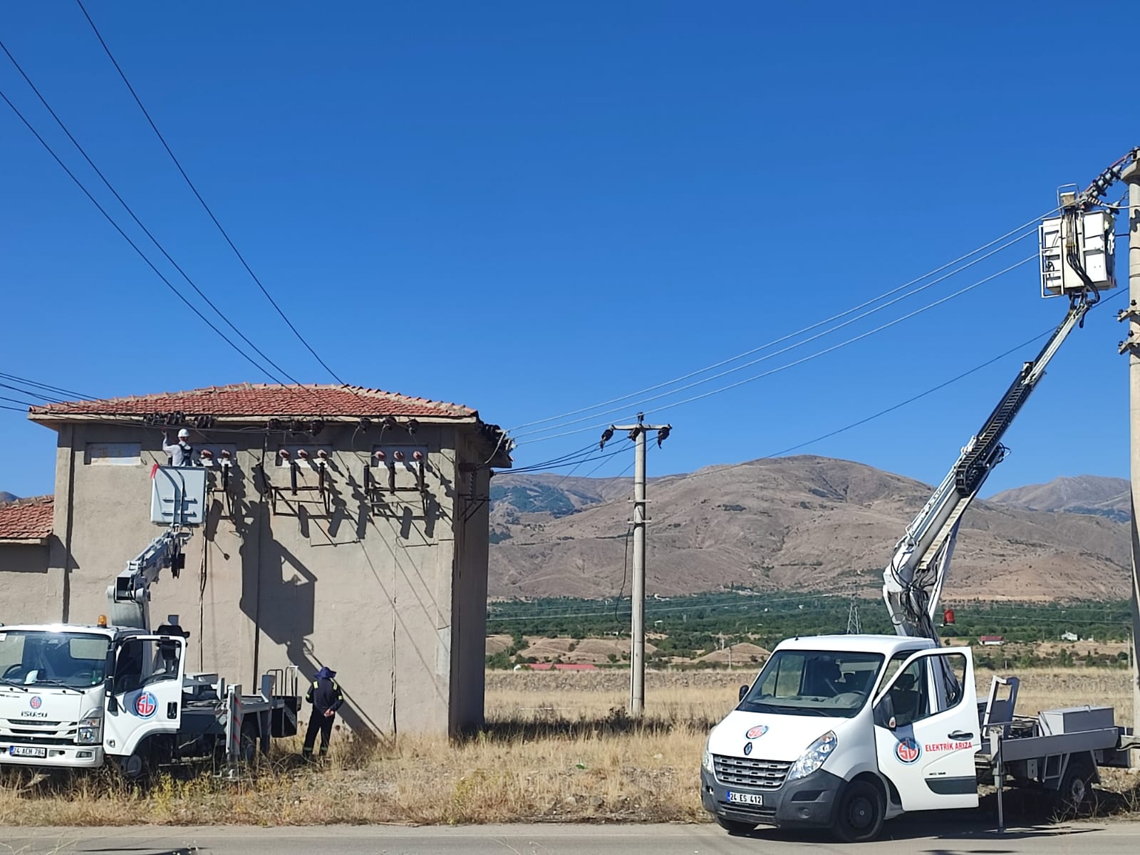 Erzincan Organize ve Sanayi Bölgesinde elektrik bakın ve onarımı planlı
