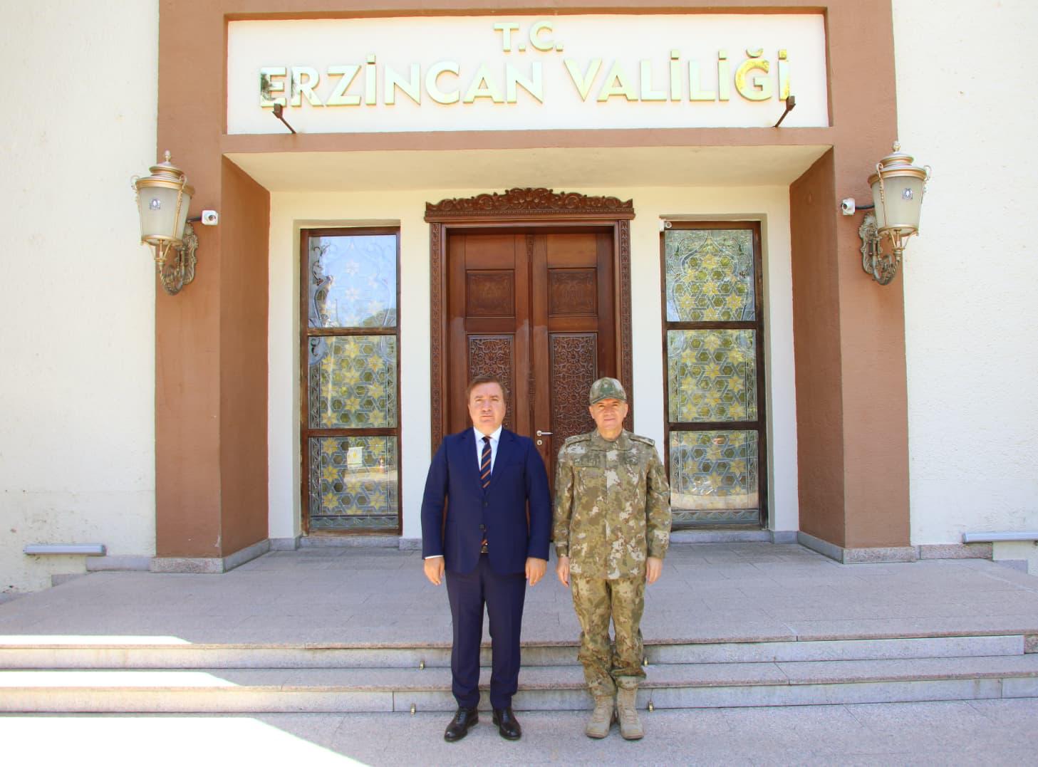 3. Ordu Komutanlığına atanan ve görevine başlayan Korgeneral Tuncay Altuğ