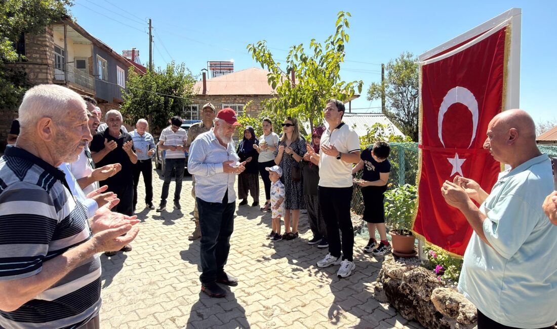 1993 yılında Bitlis/Güroymak ilçesinde Şehit olan J. Kd. Üçvş. Hüseyin