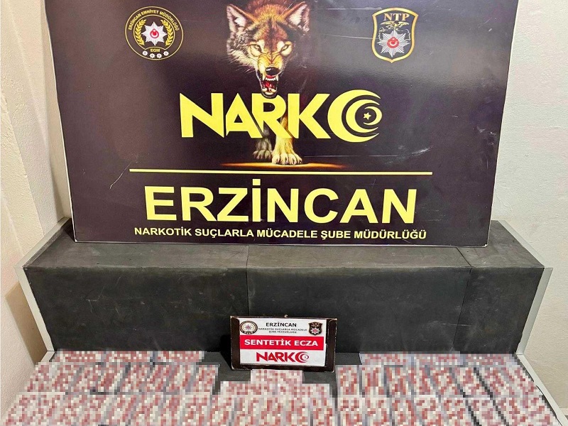 Uyuşturucu ile mücadelesini aralıksız sürdüren Erzincan Polisi gerçekleştirdiği çalışma kapsamında,