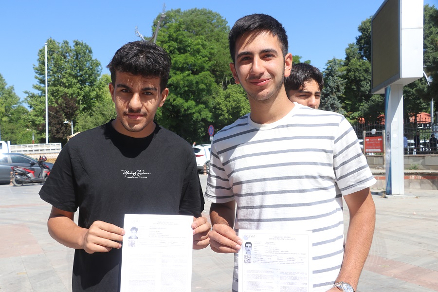 Yaklaşık 1 milyon 8. sınıf öğrencisinin beklediği Liselere Geçiş Sistemi