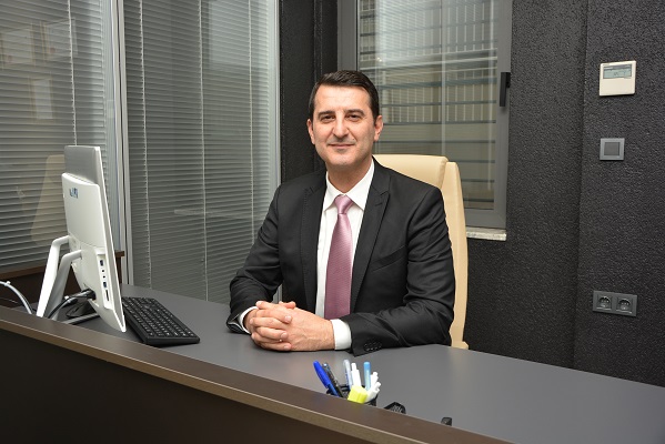 Talatpaşa Laboratuvarlar Grubu Biyokimya Uzmanı Prof. Dr. Ahmet Var, kalp