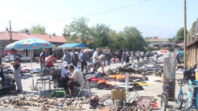 Bitpazarında yok yok. Erzincan da haftanın ilk günü pazartesi günleri