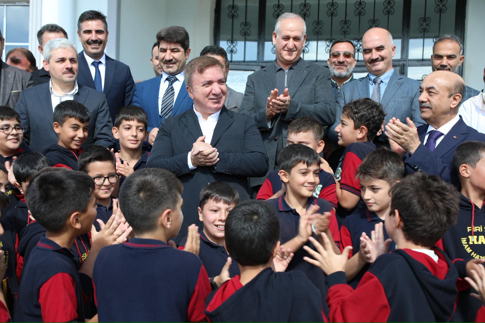 Okul ziyaretleri kapsamında Erzincan Piri Sami Hafız İmam Hatip Ortaokulunu