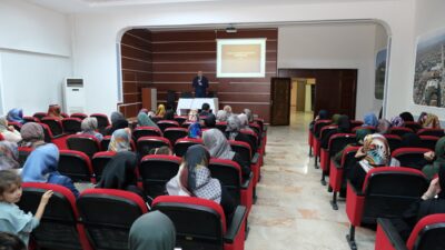 Mushafları İnceleme Kıraat Kurulu Üyesi Fatih Okumuş, Kur’an Kursları öğreticilerine