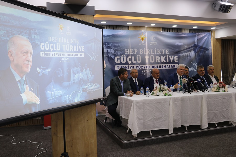Hep Birlikte Güçlü Türkiye Yüzyılı Buluşmaları kapsamında Erzincan’a gelen AK
