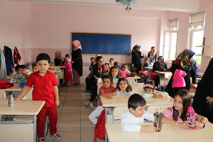 Okullarda okul öncesi ve ilkokul birinci sınıfa başlayacak öğrenciler için