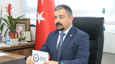 25 Eylül Dünya Eczacılar Günü dolayısıyla yazılı bir mesaj yayımlayan