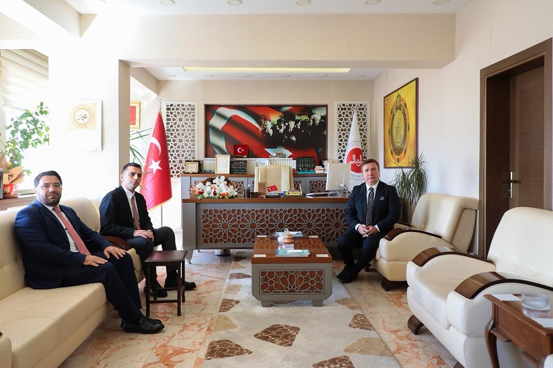 1-7 Ekim Camiler ve Din Görevlileri Haftası münasebetiyle Erzincan Valisi