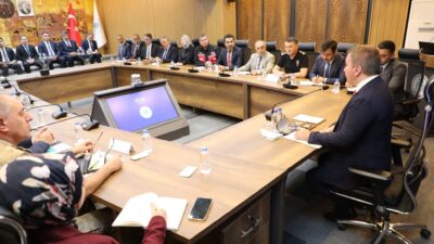 Erzincan Valisi Hamza Aydoğdu başkanlığında, vali yardımcıları ve birim amirlerinin