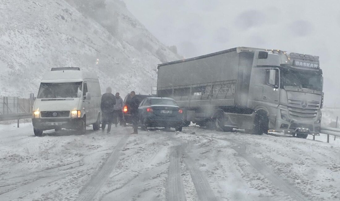 Havaların ani soğuması ile birlikte Erzincan’ın yüksek kesimlerine yağan kar