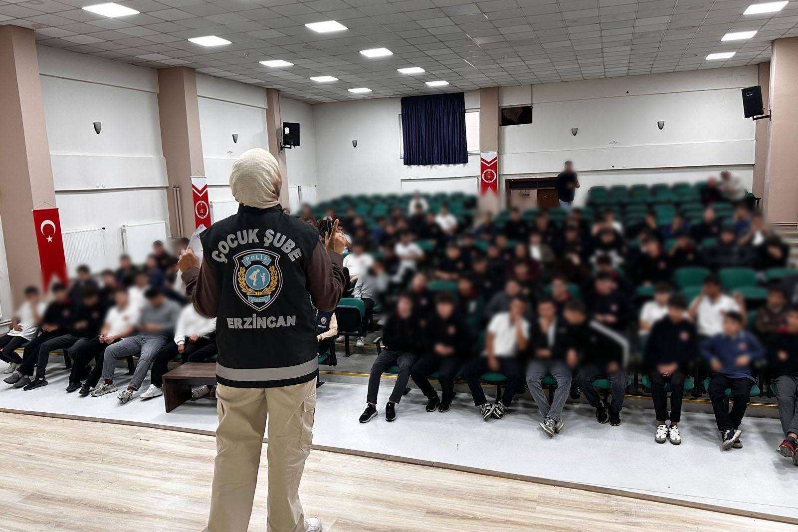 Erzincan İl Emniyet Müdürlüğü Çocuk Şube Müdürlüğü koordinesinde planlanan bilgilendirme