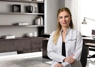Kaşkaloğlu Göz Hastanesi Başhekimi Doç. Dr. Bilgehan Sezgin Asena, kataraktın
