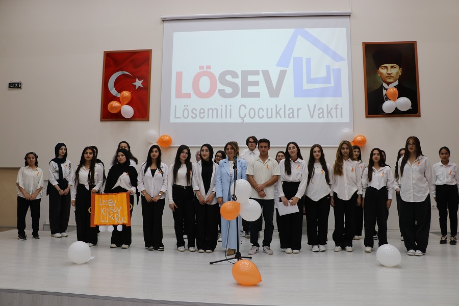 LÖSEV İncileri Projesi kapsamında “LÖSEV Marşı’nı Söylüyorum” yarışması kapsamında Erzincan