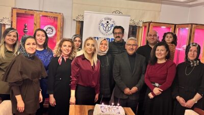 Erzincan EYUDER (Eğitim Yöneticileri ve Uzmanları Derneği) üyeleri, Öğretmenler Günü