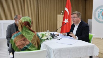 Erzincan Valisi Hamza Aydoğdu, “Halk Günü Buluşmaları” kapsamında vatandaşlarla bir