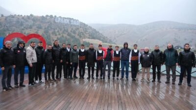 13 kilometrelik pist uzunluğu, Türkiye’nin en uzun kayak pistlerinden biri