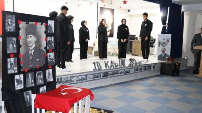 Erzincan Tercan İlçe Kaymakamlığı tarafından 10 Kasın Atatürk’ü anma ve