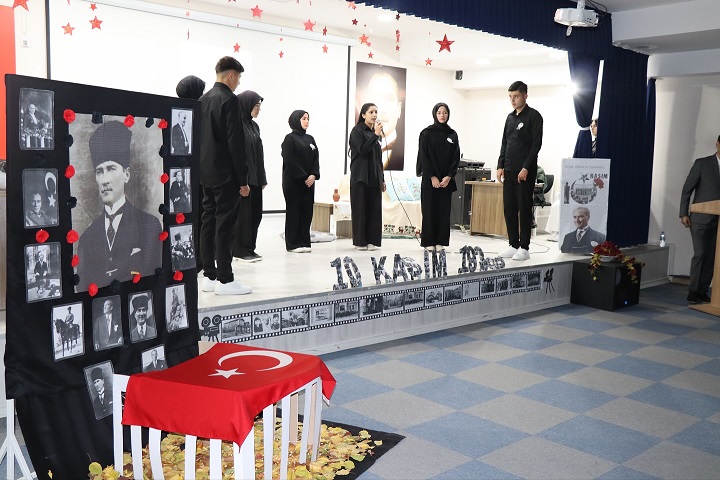 Erzincan Tercan İlçe Kaymakamlığı tarafından 10 Kasın Atatürk’ü anma ve