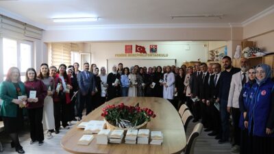 “Dersimi Seçiyorum Kur’an’ımı Alıyorum” projesi kapsamında, 24 Kasım Öğretmenler Günü