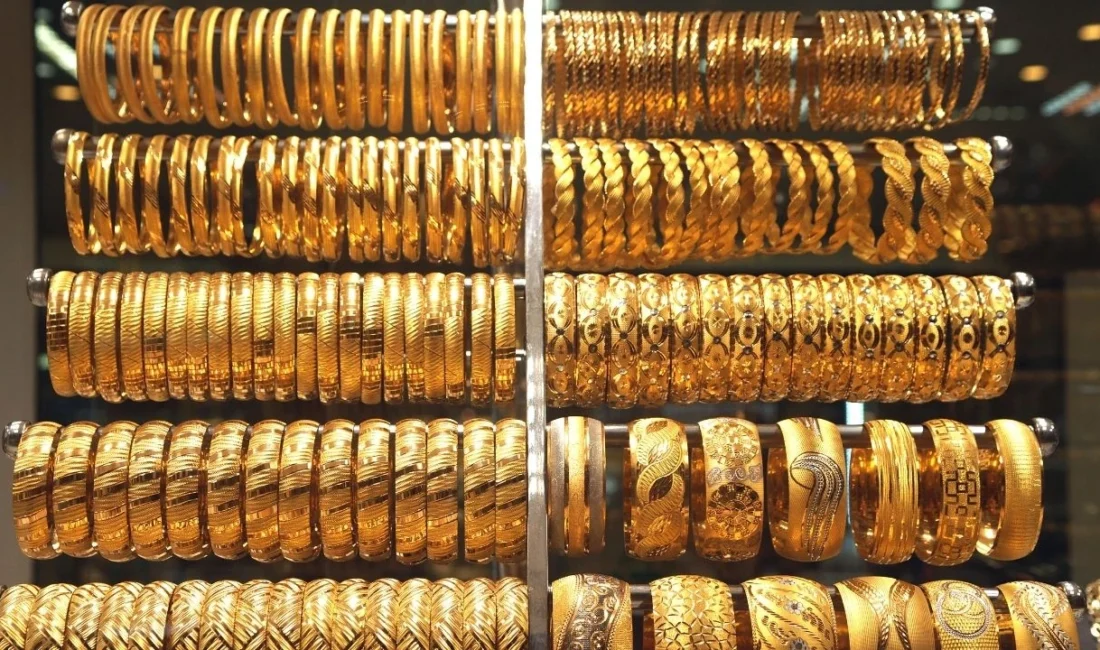 Altının gramı, güne yükselişle başlamasının ardından 5 bin 395 liradan