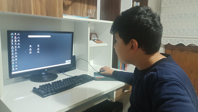 Aile ve Sosyal Hizmetler Bakanı Mahinur Özdemir Göktaş, çocukları dijital