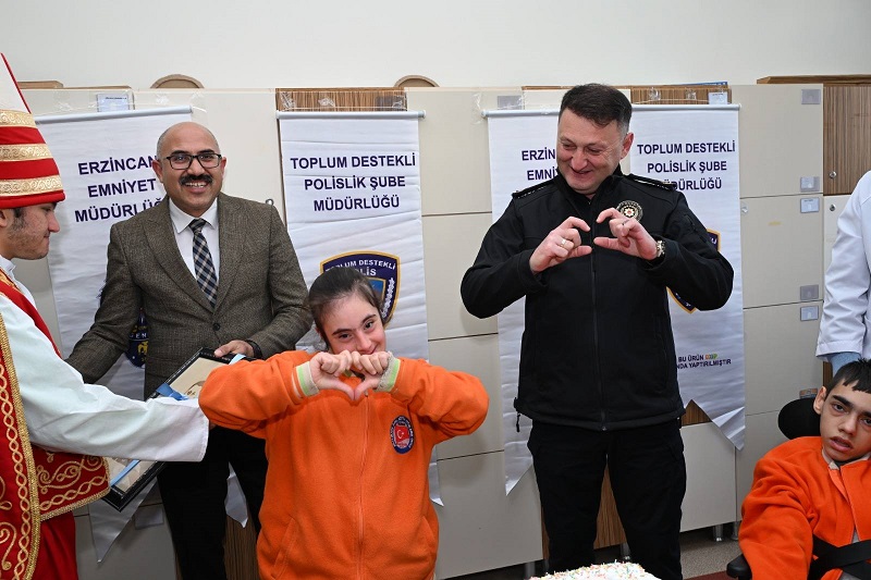 3 Aralık Dünya Engelliler Günü kapsamında, İl Emniyet Müdürü Zafer