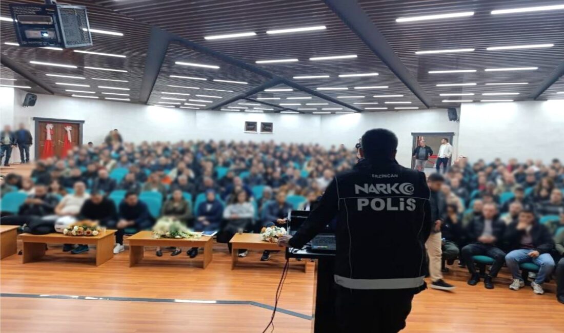 Erzincan Polisi NarkoRehber faaliyetleri kapsamında 2025 yılı içerisinde 101 bin