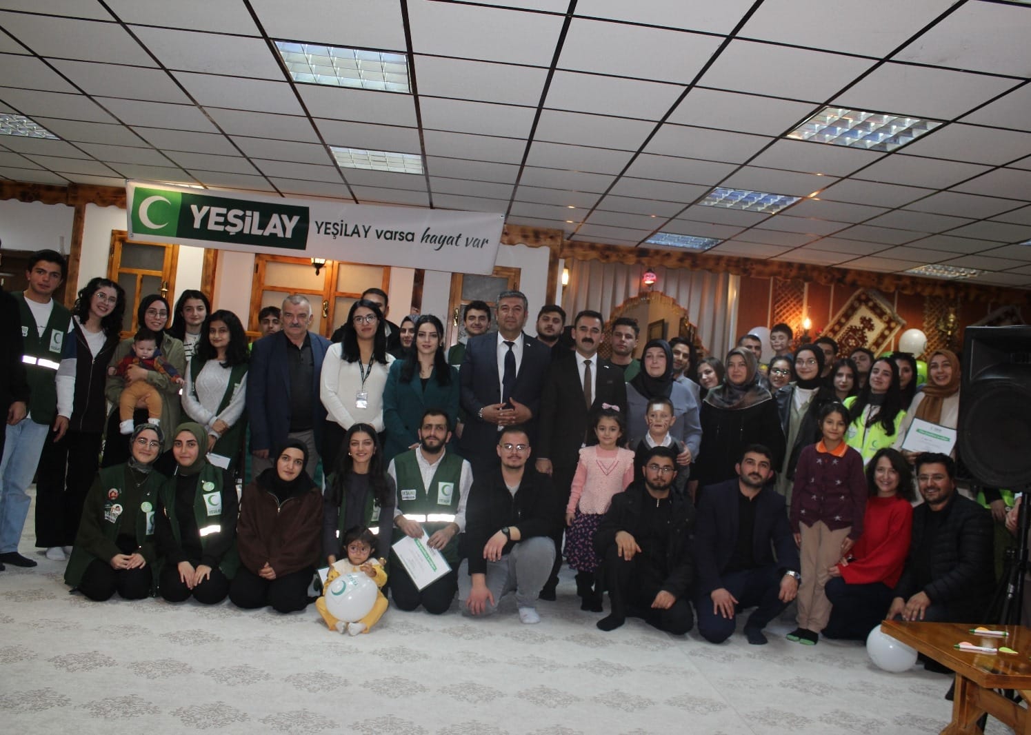 Yeşilay Erzincan Şubesi, 5 Aralık Dünya Gönüllüler Günü kapsamında kentte