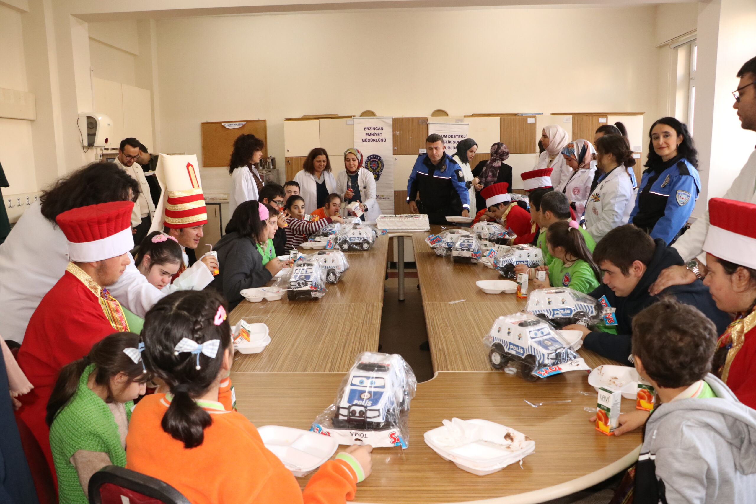 3 Aralık Dünya Engelliler Günü kapsamında, İl Emniyet Müdürü Zafer