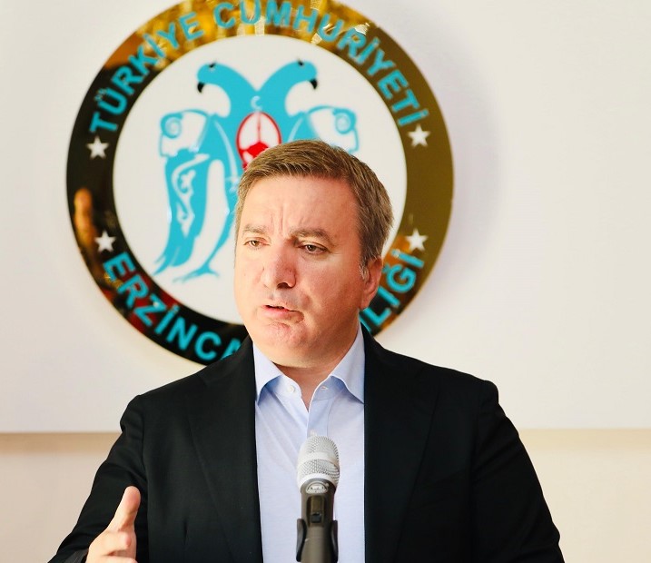 10 Ocak Çalışan Gazeteciler Günü dolayısıyla bir kutlama mesajı yayımlayan