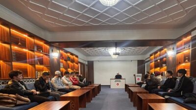 Diyanet İşleri Başkanlığı'nın "𝗦̧𝗲𝗵𝗶𝗿𝗹𝗲𝗿𝗶𝗻 𝗞𝗮𝗹𝗯𝗶 𝗖𝗮𝗺𝗶𝗹𝗲𝗿𝗱𝗲 𝗕𝘂𝗹𝘂𝘀̧𝗮𝗹ı𝗺" projesi kapsamında Erzincan