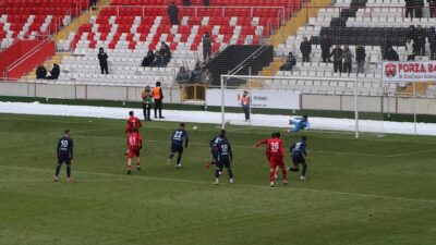 TFF 2. Lig Beyaz Gurup 21. Hafta mücadelesinde sahasında konuk