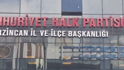 Cumhuriyet Halk Partisi (CHP) Erzincan il örgütünde hareketli saatler yaşandı.