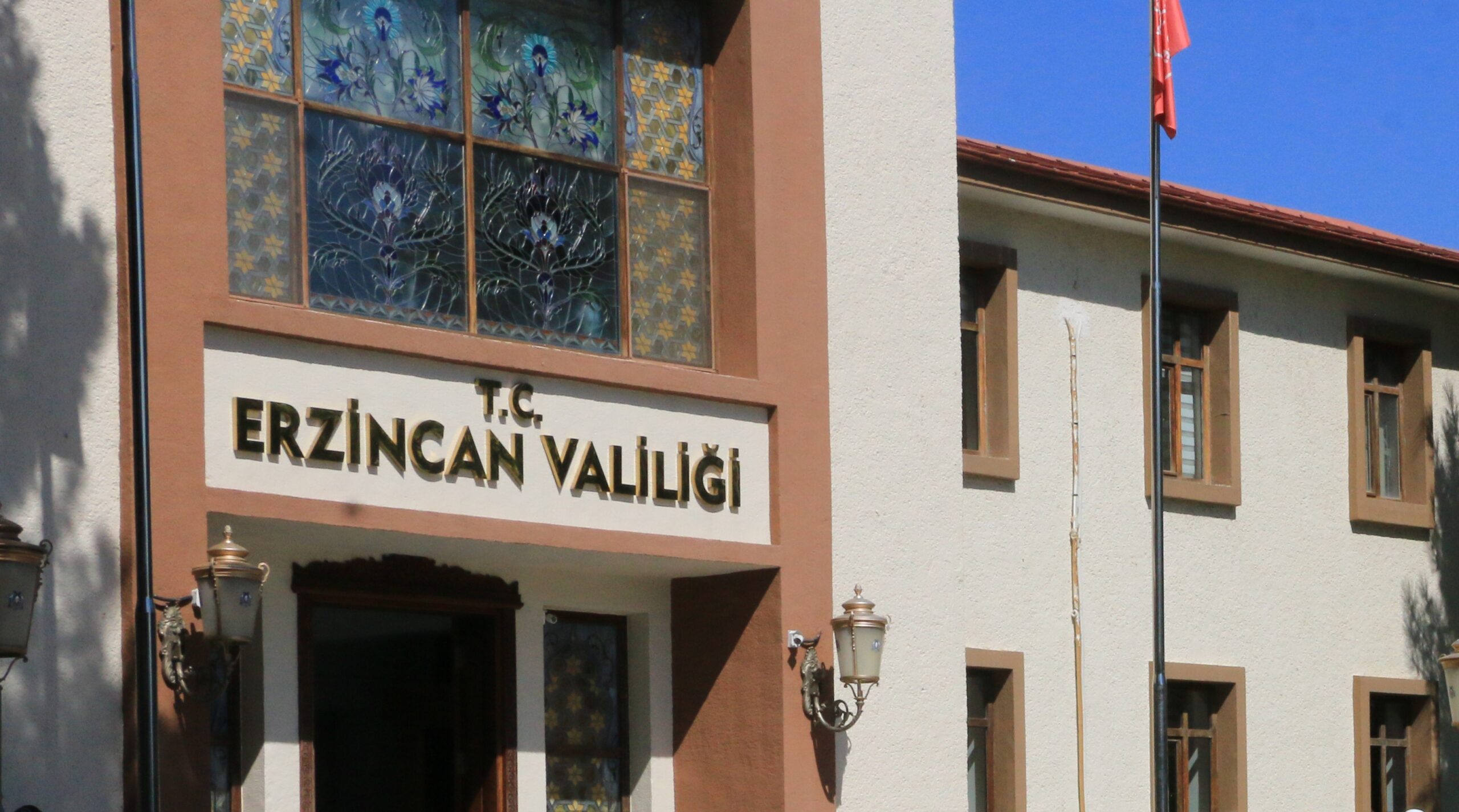 Erzincan Valiliği, Erzincan il merkezinde yapılacak olan toplantı ve gösteri