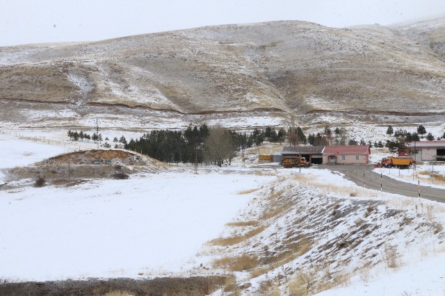 Erzincan’ın merkez ve yüksek kesimlerinde etkili olan kar yağışının ardından