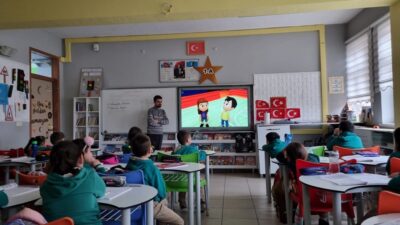 Erzincan İl Milli Eğitim Müdürlüğü, "Okulumda Sağlıklı Besleniyorum Programı" kapsamında