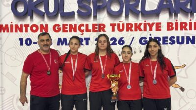Giresun’da düzenlenen Okul Sporları Genç Kızlar ve Genç Erkekler Badminton