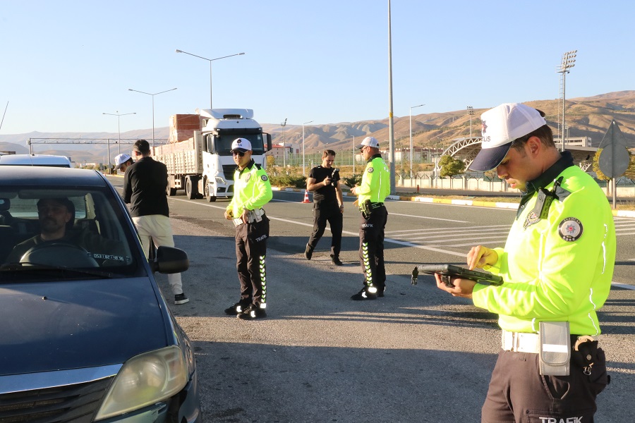 Erzincan Valiliği, Ramazan Bayramı öncesinde il genelinde alınan güvenlik, trafik