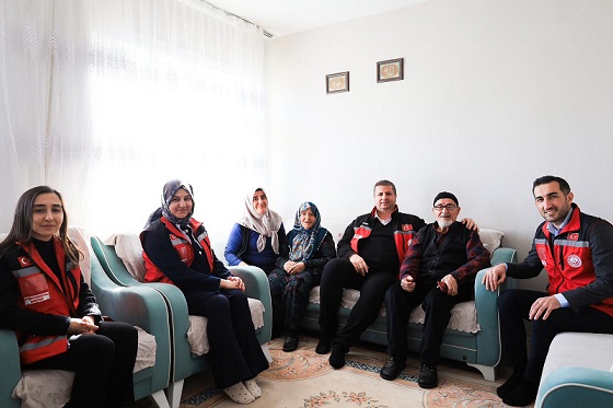 Aile ve Sosyal Hizmetler İl Müdürü Serdar Demirci, evliliklerinde 63