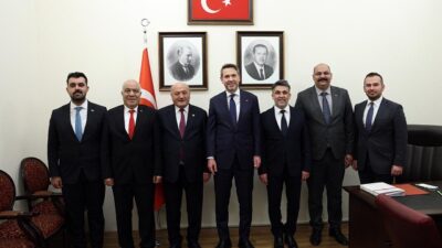 AK Parti Erzincan Milletvekili Süleyman Karaman, beraberindeki heyetle birlikte Enerji