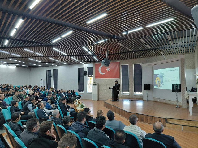 2017 yılı içerisinde çalışmaları tamamlanarak hayata geçirilen “Narkorehber” Erzincan’da vatandaşları