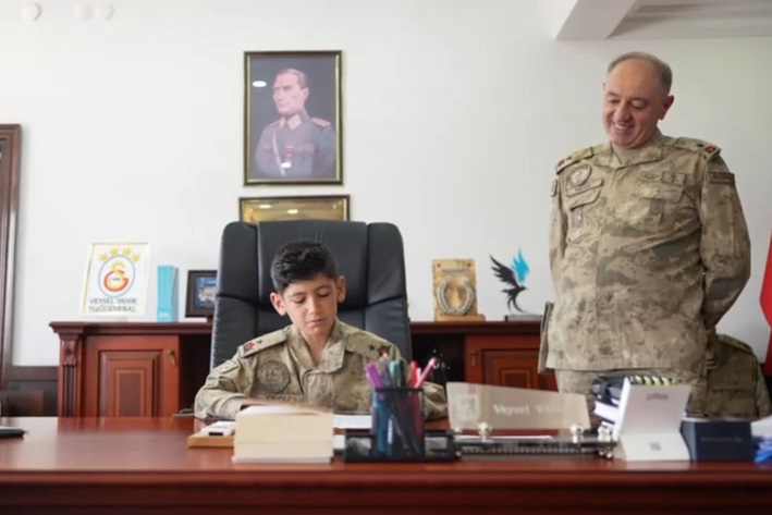 23 Nisan Ulusal Egemenlik ve Çocuk Bayramı kutlamaları çerçevesinde Erzincan