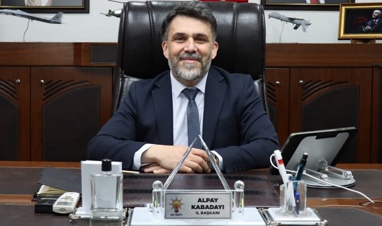 AK Parti Erzincan İl Başkanı Alpay Kabadayı, Anneler Günü dolayısıyla