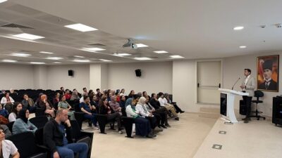 Erzincan Mengücek Gazi Eğitim ve Araştırma hastane ’sinde, sağlık çalışanlarının