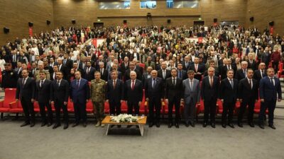 Türk Devletleri Teşkilat Aksakallar Konseyi Başkanı Binali Yıldırım'ın katılımıyla, Erzincan